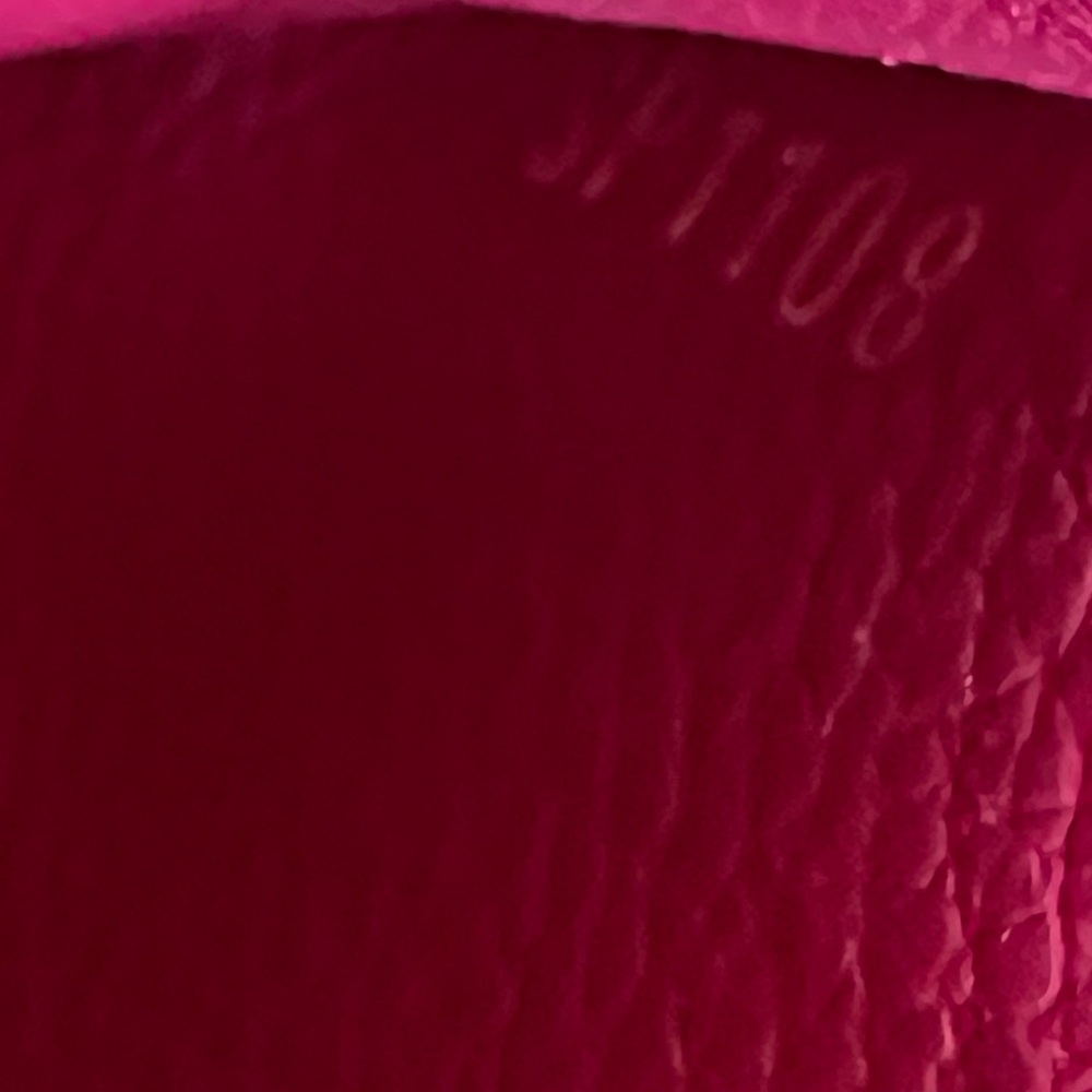 Louis Vuitton Authentic Victorine Wallet Monogram 9 out of 10 Condition. - Picture 11 of 16